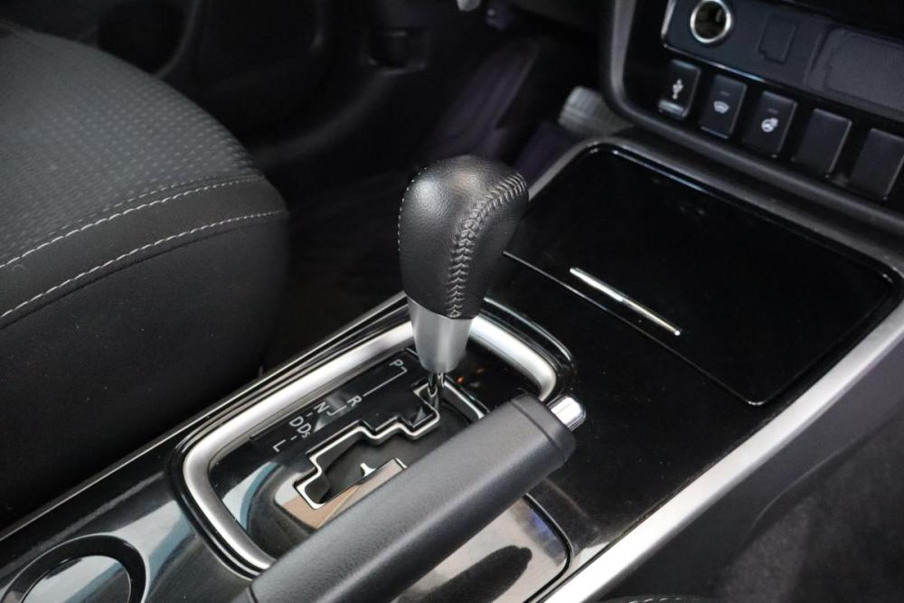 Mitsubishi Outlander III Рестайлинг 3 Санкт-Петербург  - изображение 11