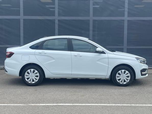 Lada (ВАЗ) Vesta I Рестайлинг (NG) с пробегом 2023 года, цена 1 250 000 рублей, 14500 км, седан, Автокод Объявления