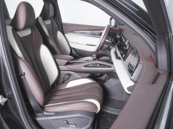 Geely Monjaro I с пробегом 2024 года, цена 3 569 000 рублей, 18551 км, внедорожник, Автокод Объявления