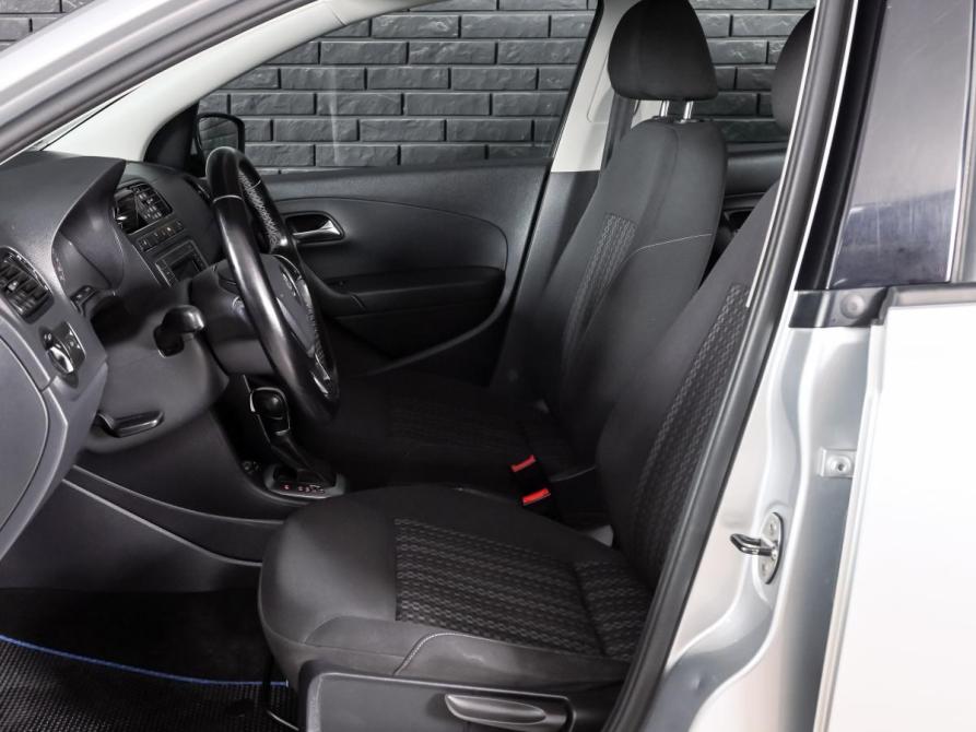 Volkswagen Polo V Рестайлинг Екатеринбург  - изображение 10