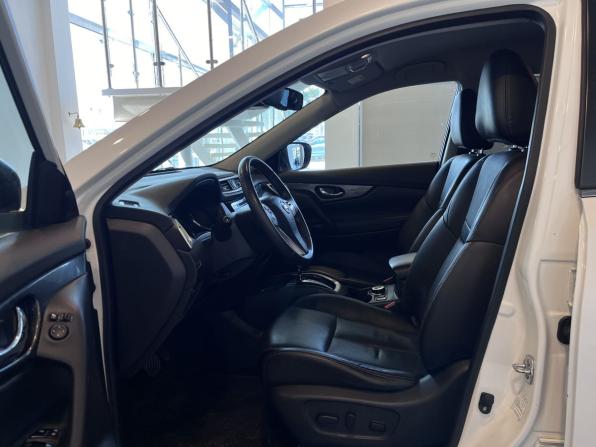 Nissan X-Trail III с пробегом 2018 года, цена 2 300 000 рублей, 99360 км, внедорожник, Автокод Объявления