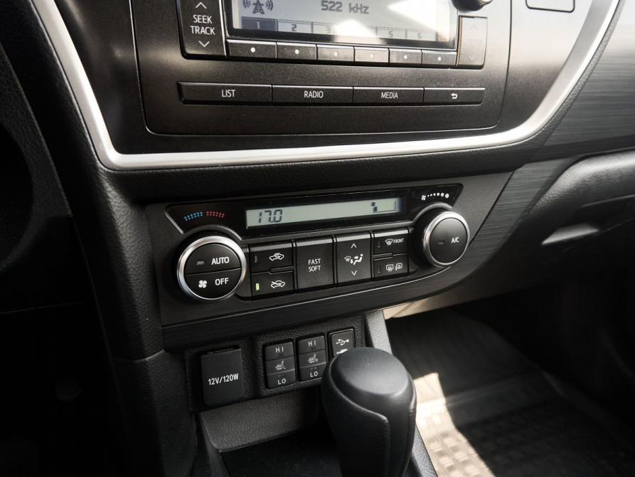 Toyota Auris II Казань  - изображение 10