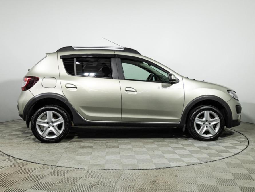 Renault Sandero II Санкт-Петербург  - изображение 4