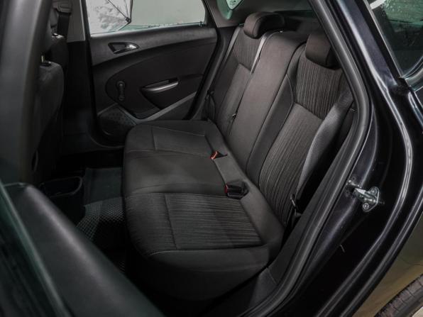 Opel Astra J с пробегом 2012 года, цена 859 000 рублей, 152227 км, хэтчбек, Автокод Объявления