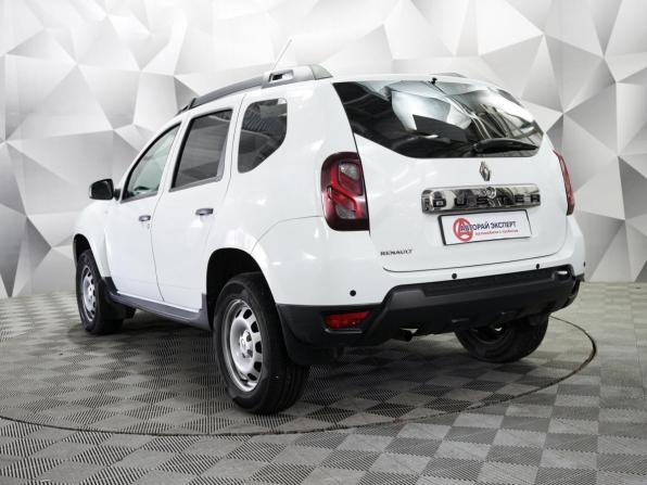Renault Duster I Рестайлинг с пробегом 2016 года, цена 1 040 000 рублей, 117780 км, внедорожник, Автокод Объявления