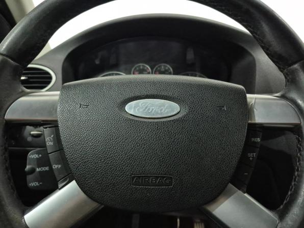 Ford Focus II с пробегом 2007 года, цена 300 000 рублей, 335489 км, седан, Автокод Объявления