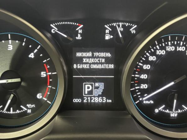 Toyota Land Cruiser 200 Series Рестайлинг 1 с пробегом 2012 года, цена 3 449 000 рублей, 212852 км, внедорожник, Автокод Объявления