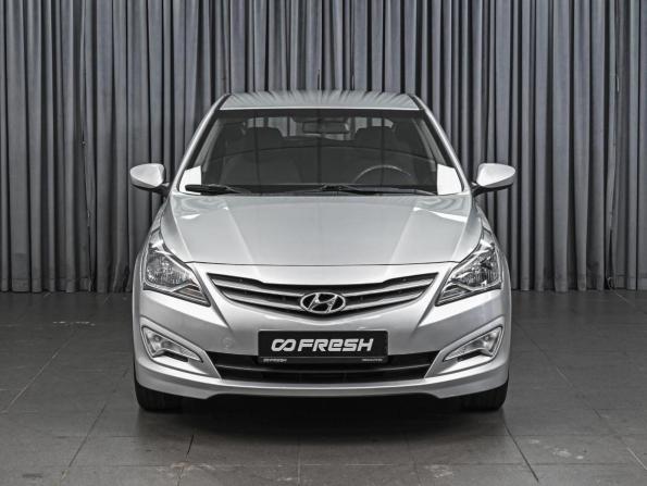 Hyundai Solaris I Рестайлинг с пробегом 2015 года, цена 1 029 000 рублей, 69750 км, хэтчбек, Автокод Объявления