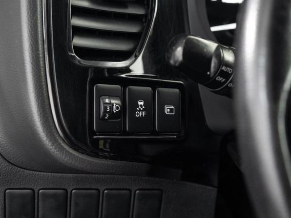 Mitsubishi Outlander III Рестайлинг 3 с пробегом 2018 года, цена 1 880 500 рублей, 161571 км, внедорожник, Автокод Объявления