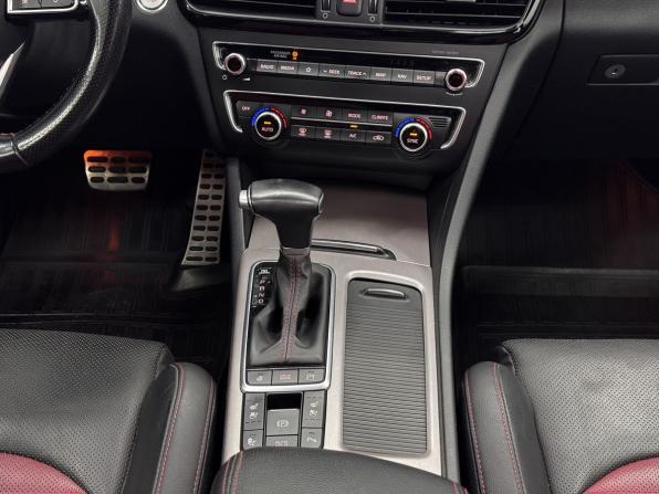 Kia Optima IV с пробегом 2018 года, цена 2 270 000 рублей, 121412 км, седан, Автокод Объявления