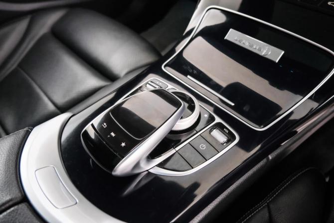 Mercedes-Benz C-Класс IV (W205) с пробегом 2018 года, цена 2 299 000 рублей, 109000 км, универсал, Автокод Объявления