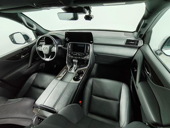 Lexus LX IV с пробегом 2022 года, цена 15 800 000 рублей, 30601 км, внедорожник, Автокод Объявления