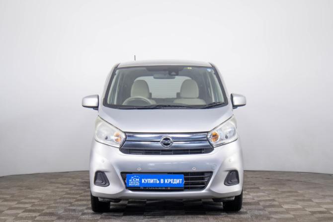 Nissan Dayz I Рестайлинг с пробегом 2018 года, цена 729 000 рублей, 109000 км, хэтчбек, Автокод Объявления
