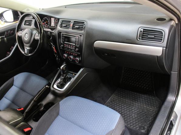 Volkswagen Jetta VI с пробегом 2013 года, цена 1 040 000 рублей, 118036 км, седан, Автокод Объявления