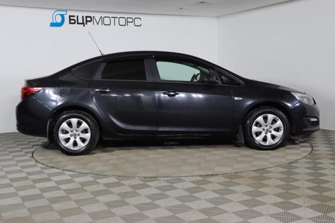 Opel Astra J Рестайлинг с пробегом 2014 года, цена 629 990 рублей, 184666 км, седан, Автокод Объявления