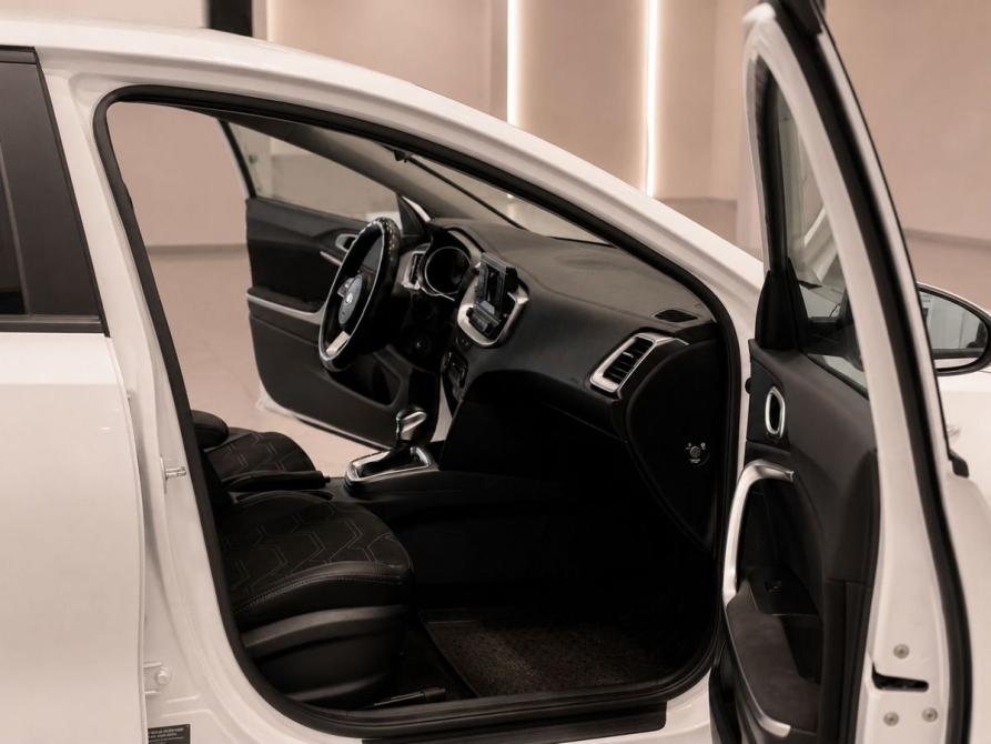 Kia Ceed III Челябинск  - изображение 11