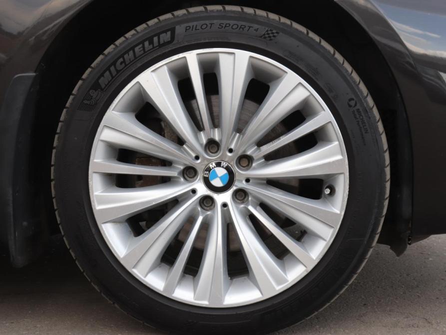 BMW 5 серии VI (F10/F11/F07) Рестайлинг Москва  - изображение 23