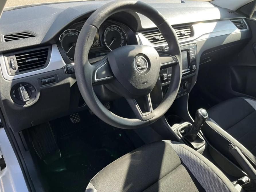 Skoda Rapid I Рестайлинг Буинск  - изображение 8