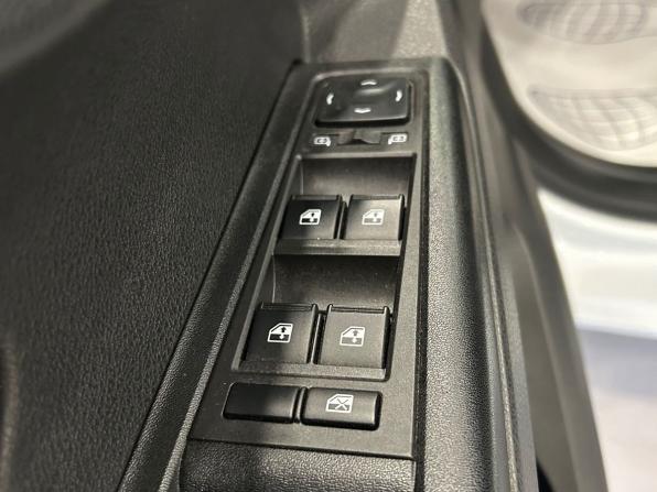 Lada (ВАЗ) Vesta I с пробегом 2021 года, цена 1 299 000 рублей, 42200 км, седан, Автокод Объявления