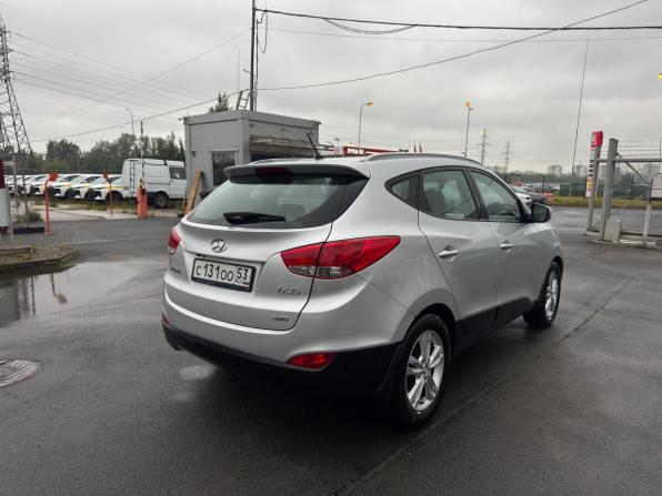 Hyundai ix35 I с пробегом 2012 года, цена 1 149 000 рублей, 243570 км, внедорожник, Автокод Объявления