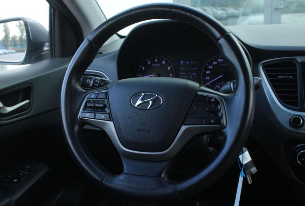 Hyundai Solaris I Рестайлинг Саратов  - изображение 17