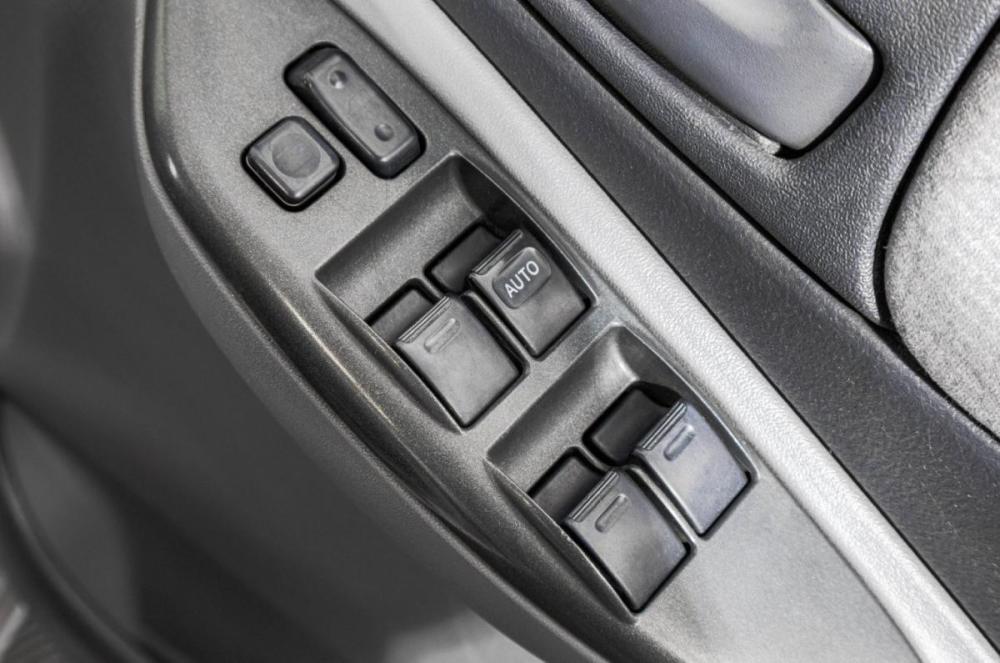 Toyota Vitz I (P10) Барнаул  - изображение 12