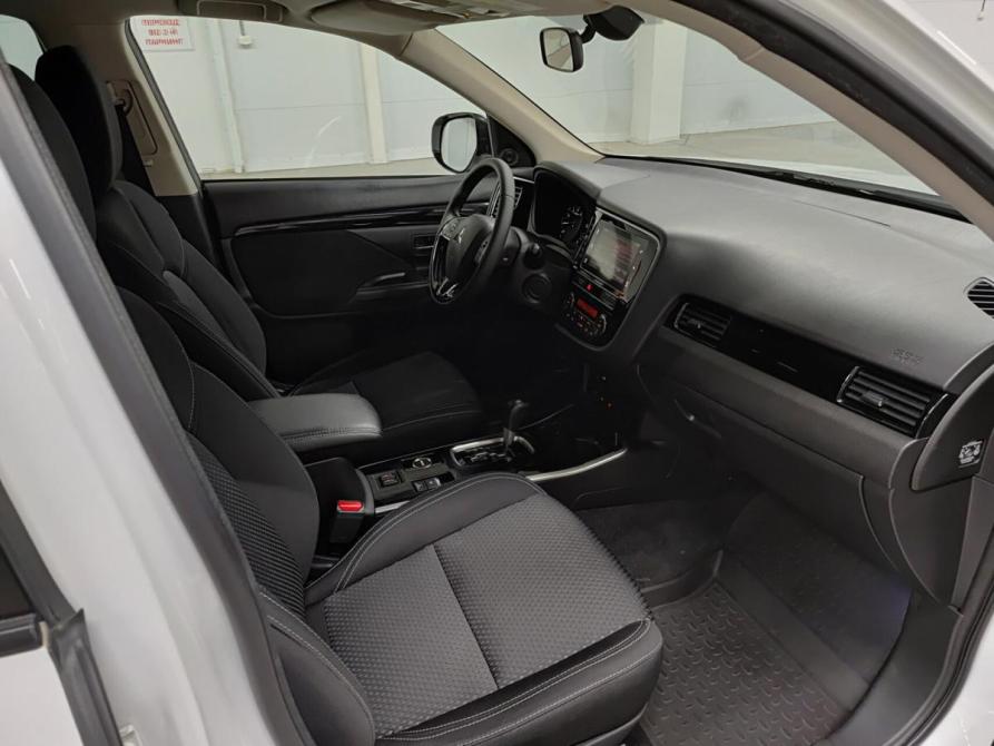 Mitsubishi Outlander III Рестайлинг 3 Казань  - изображение 13