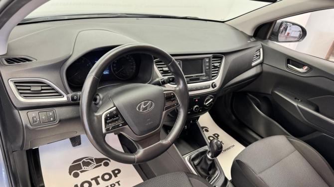 Hyundai Solaris II с пробегом 2017 года, цена 1 145 000 рублей, 75359 км, седан, Автокод Объявления