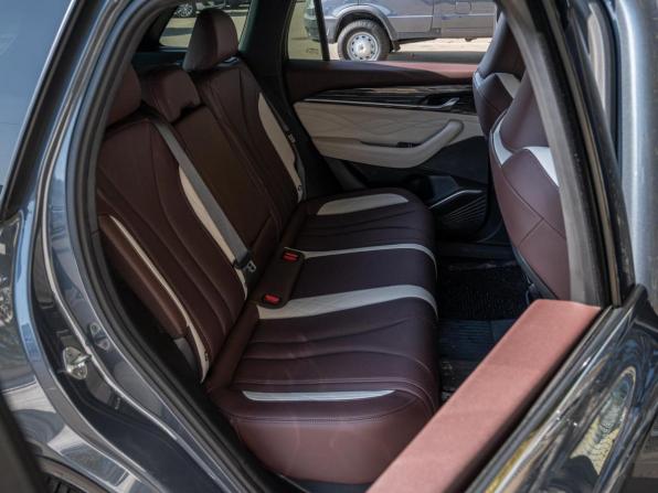Geely Monjaro I с пробегом 2023 года, цена 2 995 000 рублей, 61987 км, внедорожник, Автокод Объявления