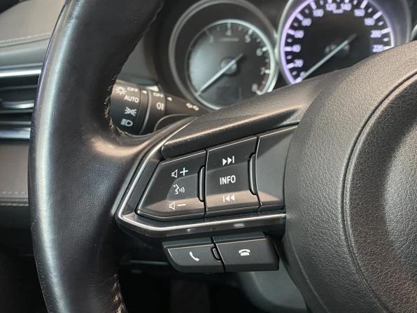 Mazda 6 III (GJ) Рестайлинг 2 с пробегом 2019 года, цена 2 065 000 рублей, 91449 км, седан, Автокод Объявления