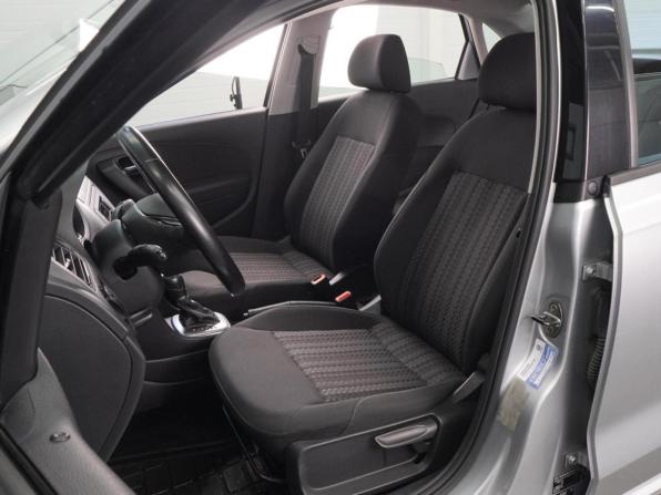 Volkswagen Polo V Рестайлинг с пробегом 2019 года, цена 1 325 000 рублей, 95311 км, седан, Автокод Объявления