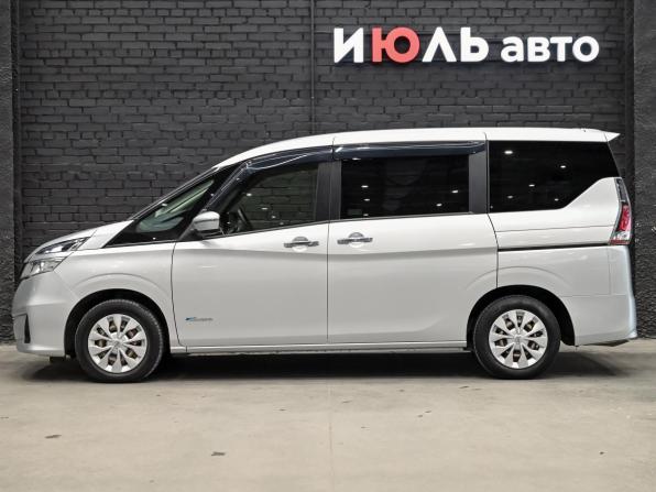 Nissan Serena V (C27) с пробегом 2017 года, цена 2 030 000 рублей, 119016 км, минивэн, Автокод Объявления