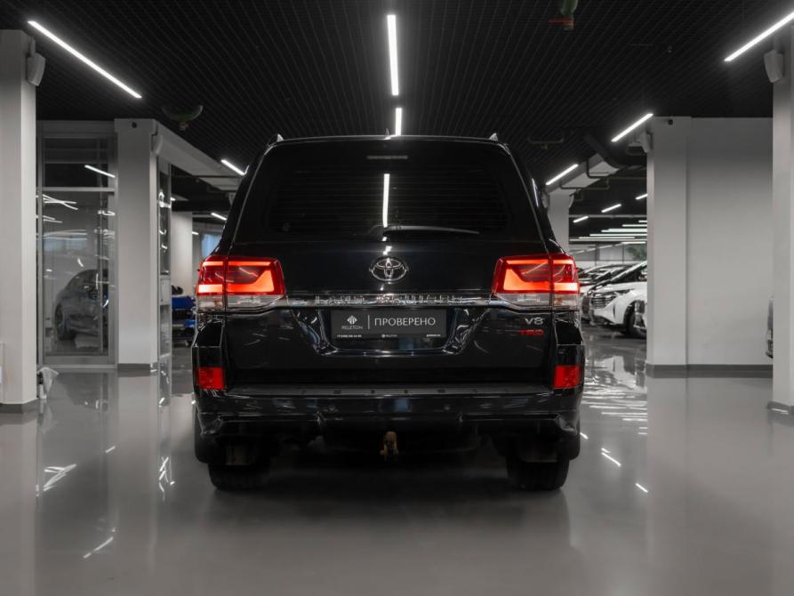 Toyota Land Cruiser 200 Series Рестайлинг 2 Москва  - изображение 6