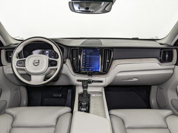 Volvo XC60 II с пробегом 2019 года, цена 3 520 000 рублей, 130000 км, внедорожник, Автокод Объявления