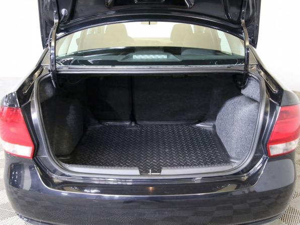 Volkswagen Polo V с пробегом 2013 года, цена 845 000 рублей, 124984 км, седан, Автокод Объявления