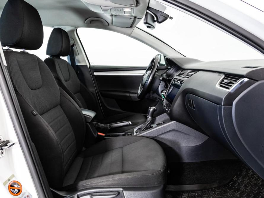 Skoda Octavia III (A7) Санкт-Петербург  - изображение 17