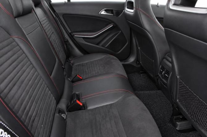 Mercedes-Benz CLA I (C117 X117) с пробегом 2015 года, цена 1 699 000 рублей, 170000 км, седан, Автокод Объявления