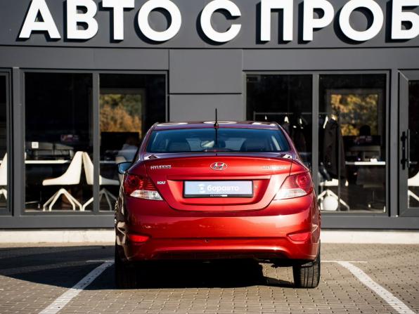Hyundai Solaris I с пробегом 2014 года, цена 980 000 рублей, 175400 км, седан, Автокод Объявления