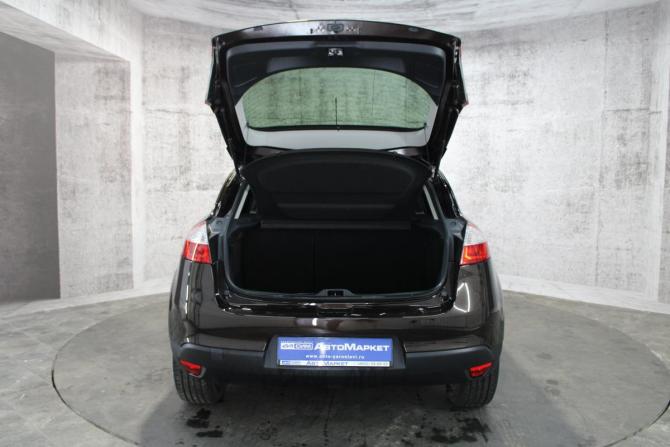 Renault Megane III Рестайлинг 2 с пробегом 2014 года, цена 989 000 рублей, 70788 км, хэтчбек, Автокод Объявления