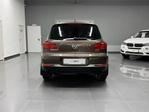 Volkswagen Tiguan I Рестайлинг с пробегом 2014 года, цена 1 210 000 рублей, 182403 км, внедорожник, Автокод Объявления