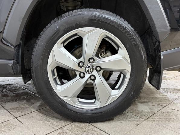 Toyota RAV4 V (XA50) с пробегом 2021 года, цена 3 000 000 рублей, 96780 км, внедорожник, Автокод Объявления
