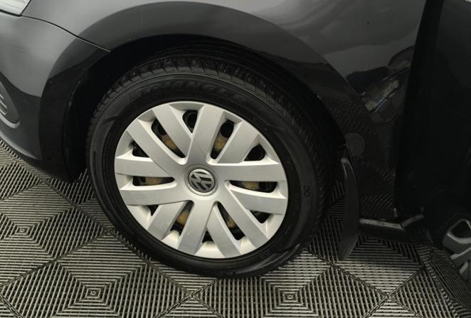 Volkswagen Polo V Рестайлинг с пробегом 2015 года, цена 680 000 рублей, 230036 км, седан, Автокод Объявления