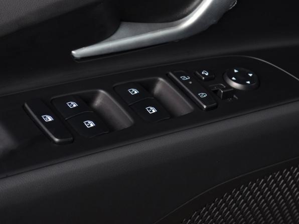 Hyundai Elantra VII (CN7) Рестайлинг с пробегом 2023 года, цена 2 124 997 рублей, 13777 км, седан, Автокод Объявления