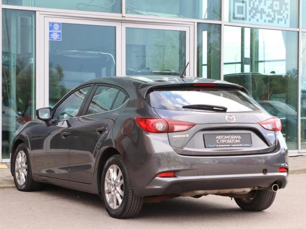Mazda 3 III (BM) Рестайлинг с пробегом 2016 года, цена 950 000 рублей, 288451 км, хэтчбек, Автокод Объявления
