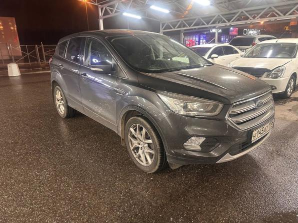 Ford Kuga II Рестайлинг с пробегом 2018 года, цена 1 670 000 рублей, 118000 км, внедорожник, Автокод Объявления