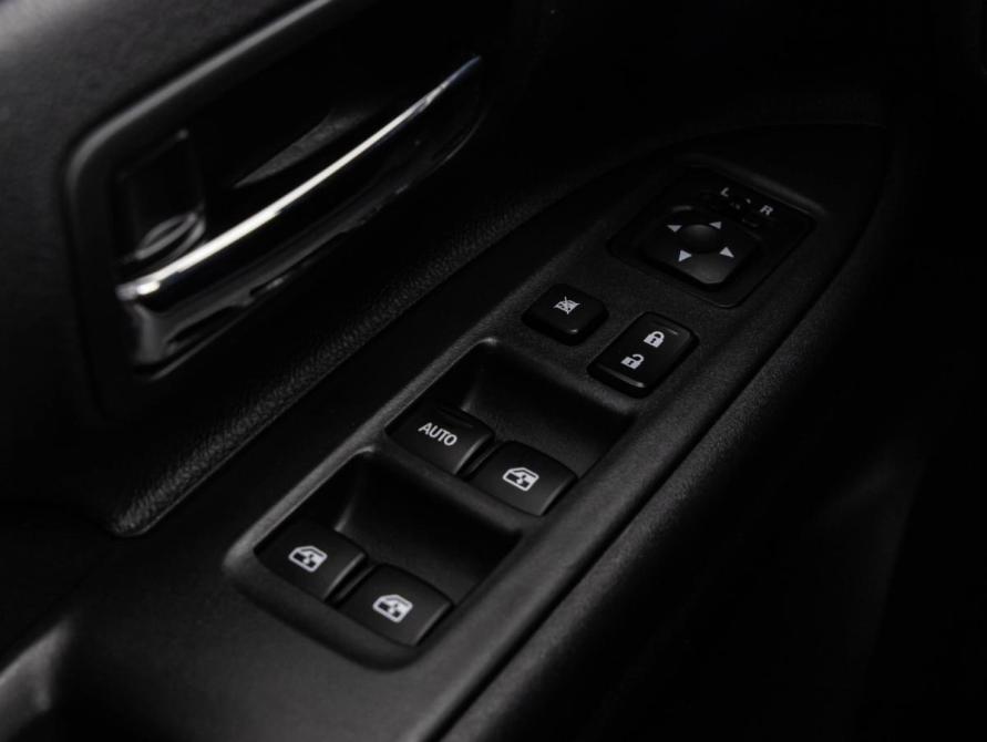 Mitsubishi Outlander III Рестайлинг 2 Санкт-Петербург  - изображение 19