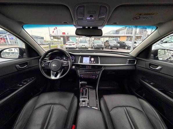 Kia Optima IV Рестайлинг с пробегом 2018 года, цена 1 745 000 рублей, 156000 км, седан, Автокод Объявления