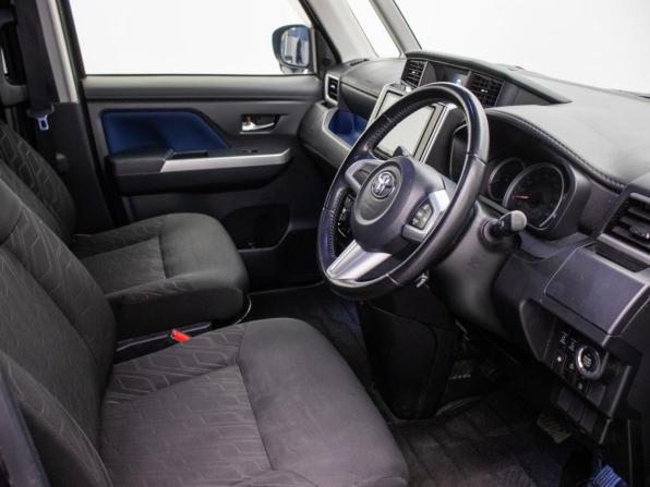 Toyota Roomy I с пробегом 2017 года, цена 928 000 рублей, 182580 км, микровэн, Автокод Объявления