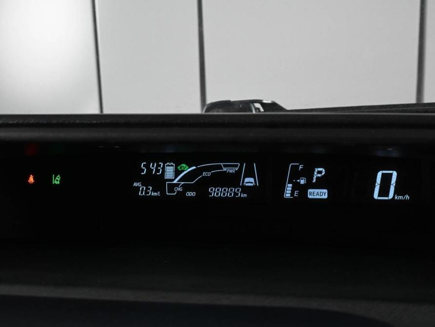 Toyota Aqua I Рестайлинг Ростов-на-Дону  - изображение 16