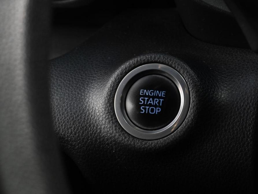 Toyota Yaris IV Тюмень  - изображение 16